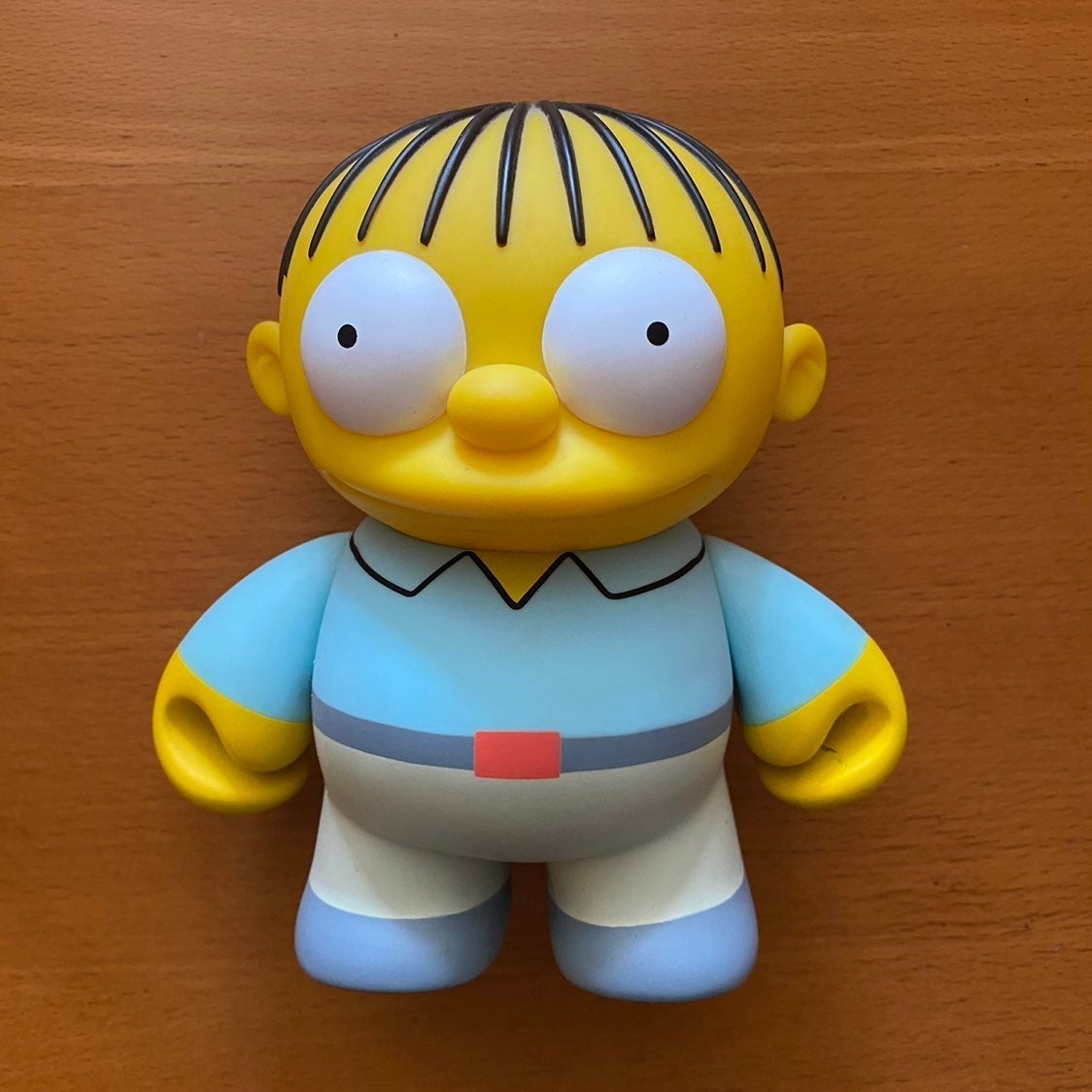 Kidrobot The Simpsons series 2 Otto Man Bus Driver 2/20 3" Vinyl Figure Kidrobot The Simpsons series 2 Otto Man Bus Driver 2/20 3" Vinyl Figure